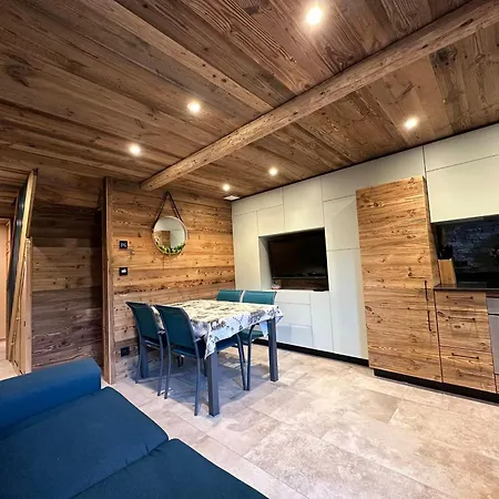 Apartamento Duplex Renove 6p Au Pied Des Pistes, Expo Sud, Balcon Et Wifi A - Fr-1-642-56 *